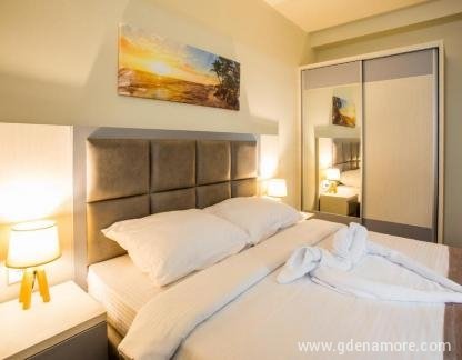 Olimpija plus, , alloggi privati a Kumbor, Montenegro - deluxe doube room with sea view